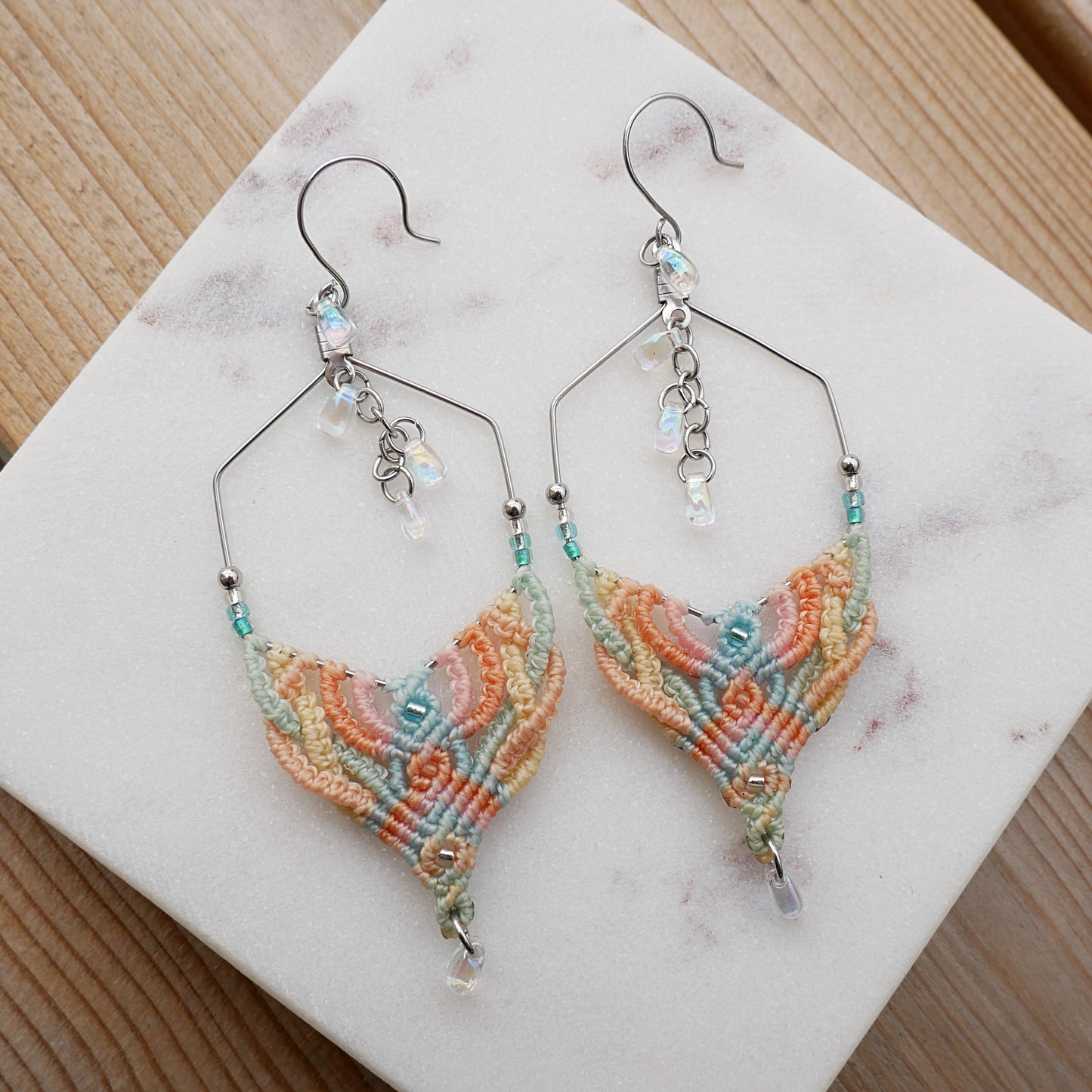 ARC-EN-TRESSE boucles d'oreilles