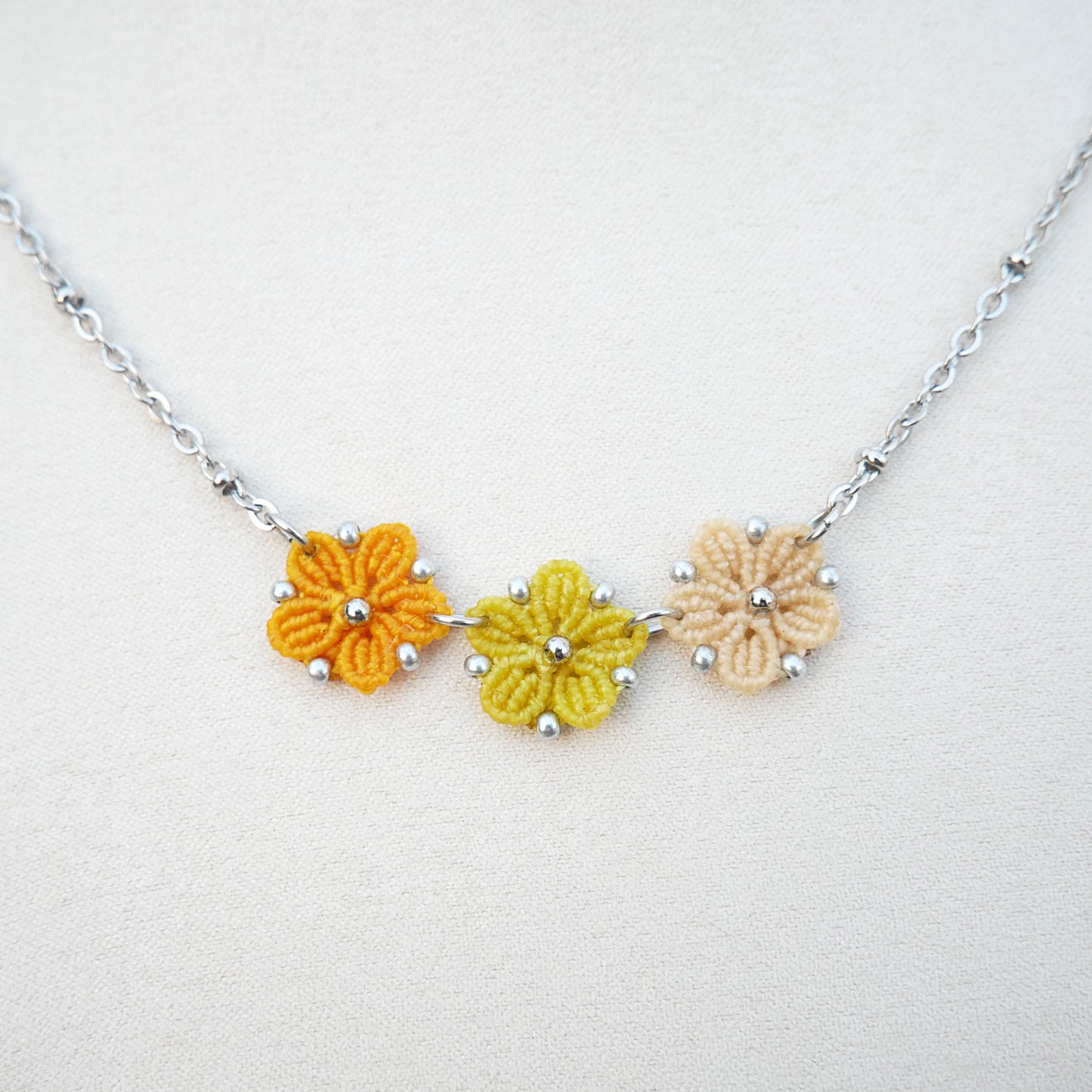 ✦ BLOSSOM ✦ collier Jaune