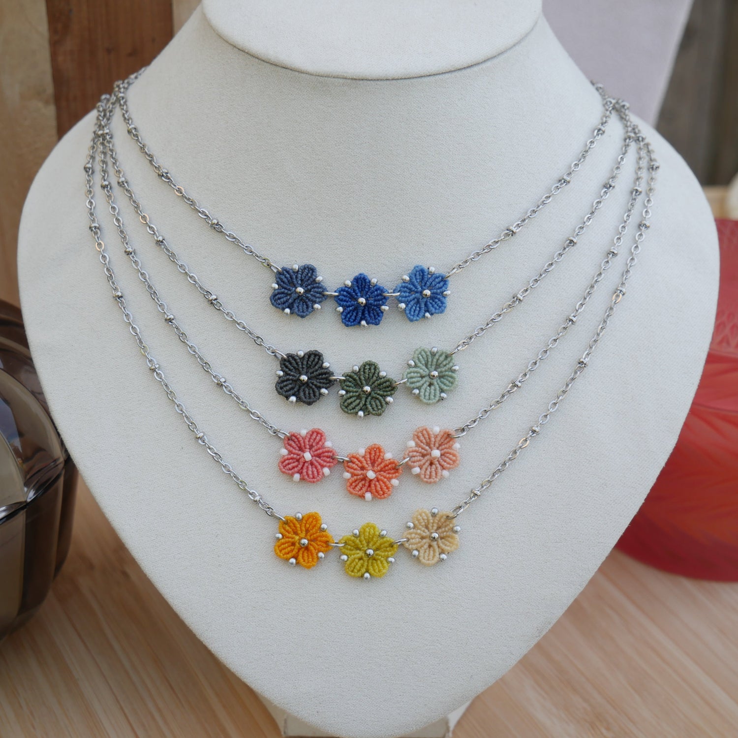 ⟢ Blossom ⟣ colliers