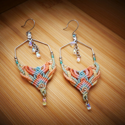 ARC-EN-TRESSE boucles d'oreilles